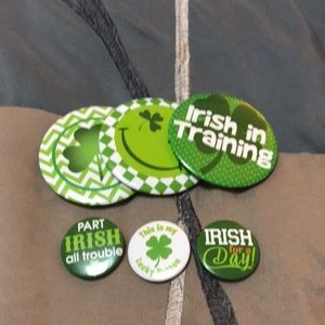 St Patrick’s Day Buttons 🍀